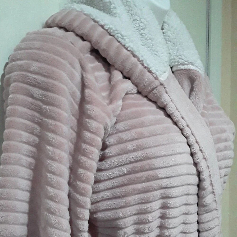 World Market Womens Pink Belted, Hooded. Pink Soft Velour Robe One Size